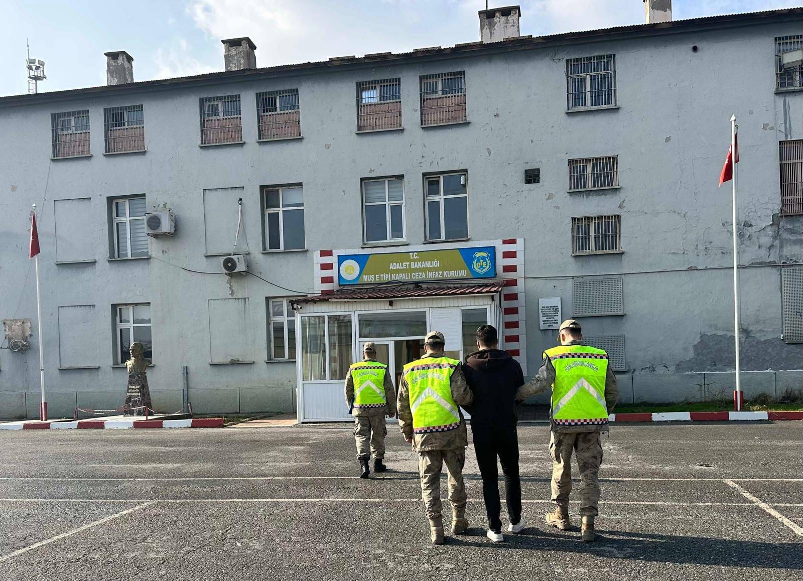 Whatsapp Image 2025 12 02 At 13.01.55