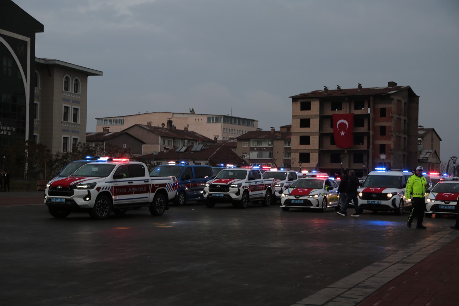 Whatsapp Image 2025 12 11 At 18.10.09 (1)