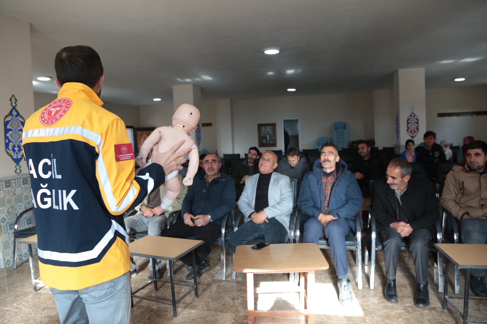 Whatsapp Image 2025 12 14 At 00.19.21