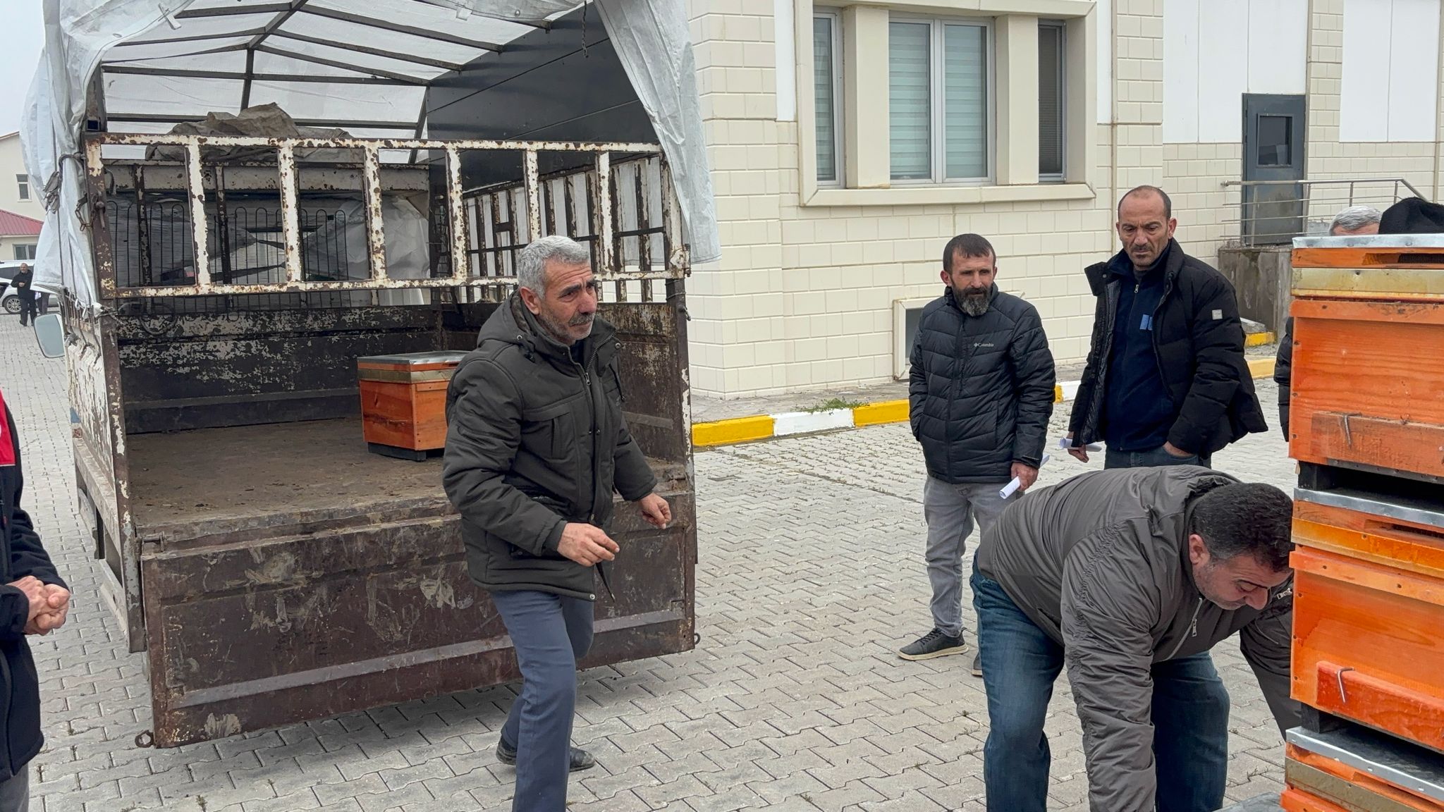 Whatsapp Image 2025 12 16 At 10.36.51 (3)