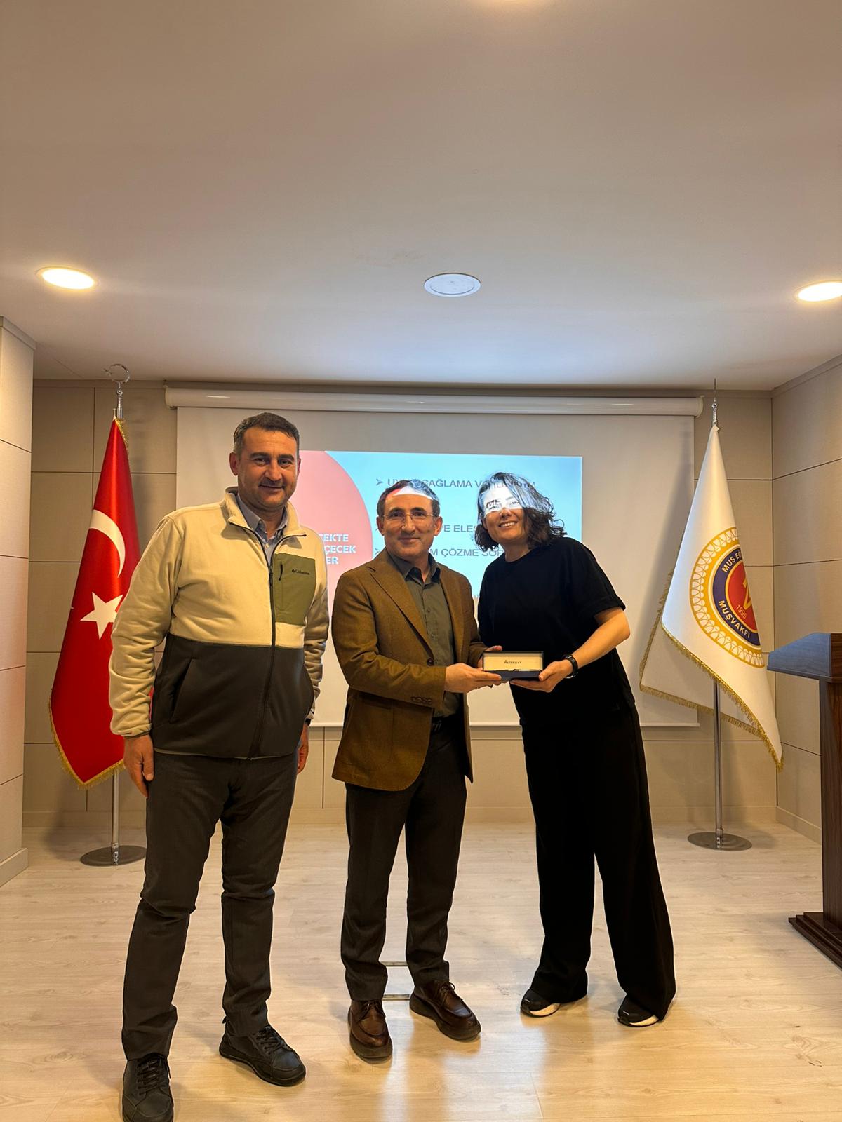 Whatsapp Image 2025 12 20 At 21.19.37