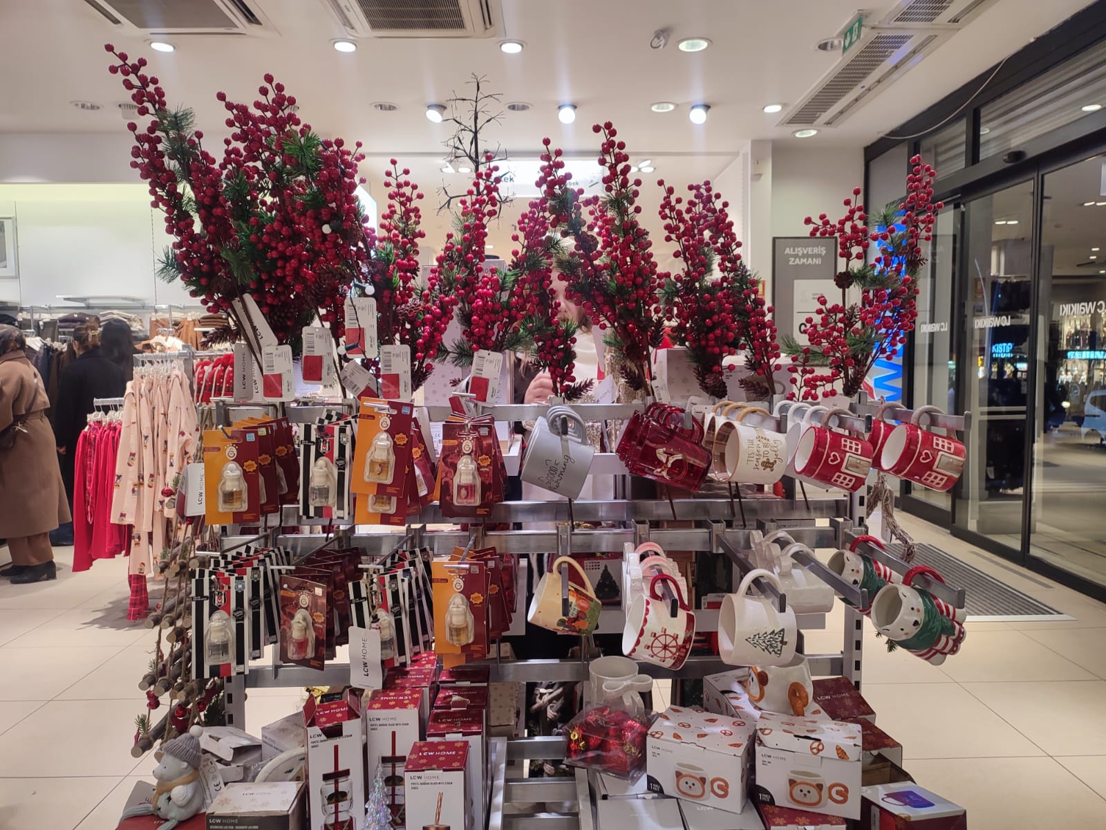 Whatsapp Image 2025 12 28 At 12.06.04