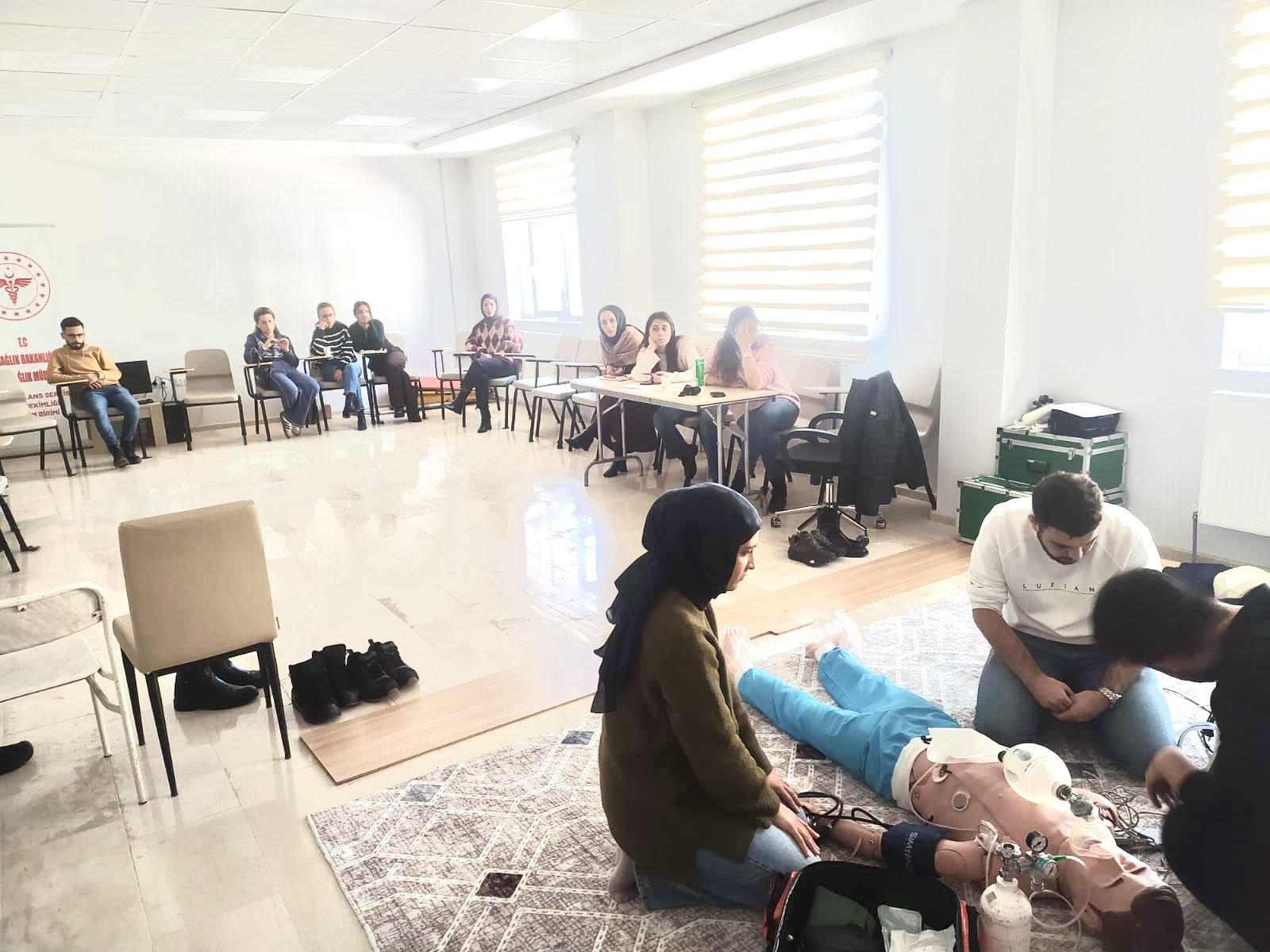 G 3B Zk E X U A Ai2 C V