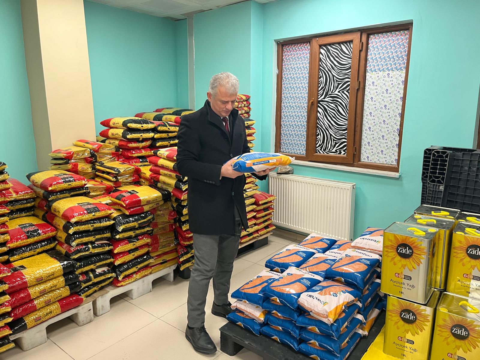 G F U69 B W M A Acfm X