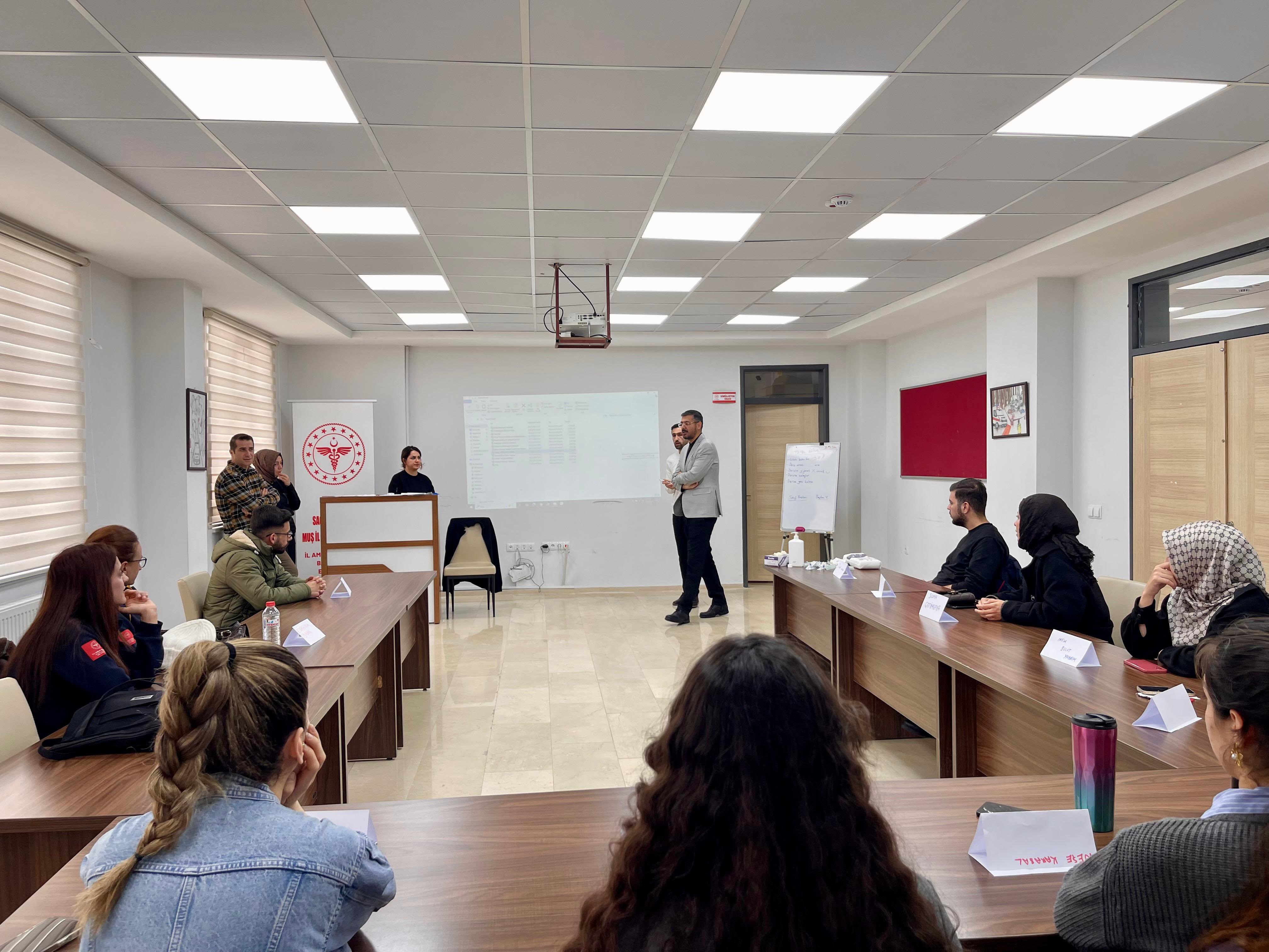 G I H3Nm W E A Alx Pj