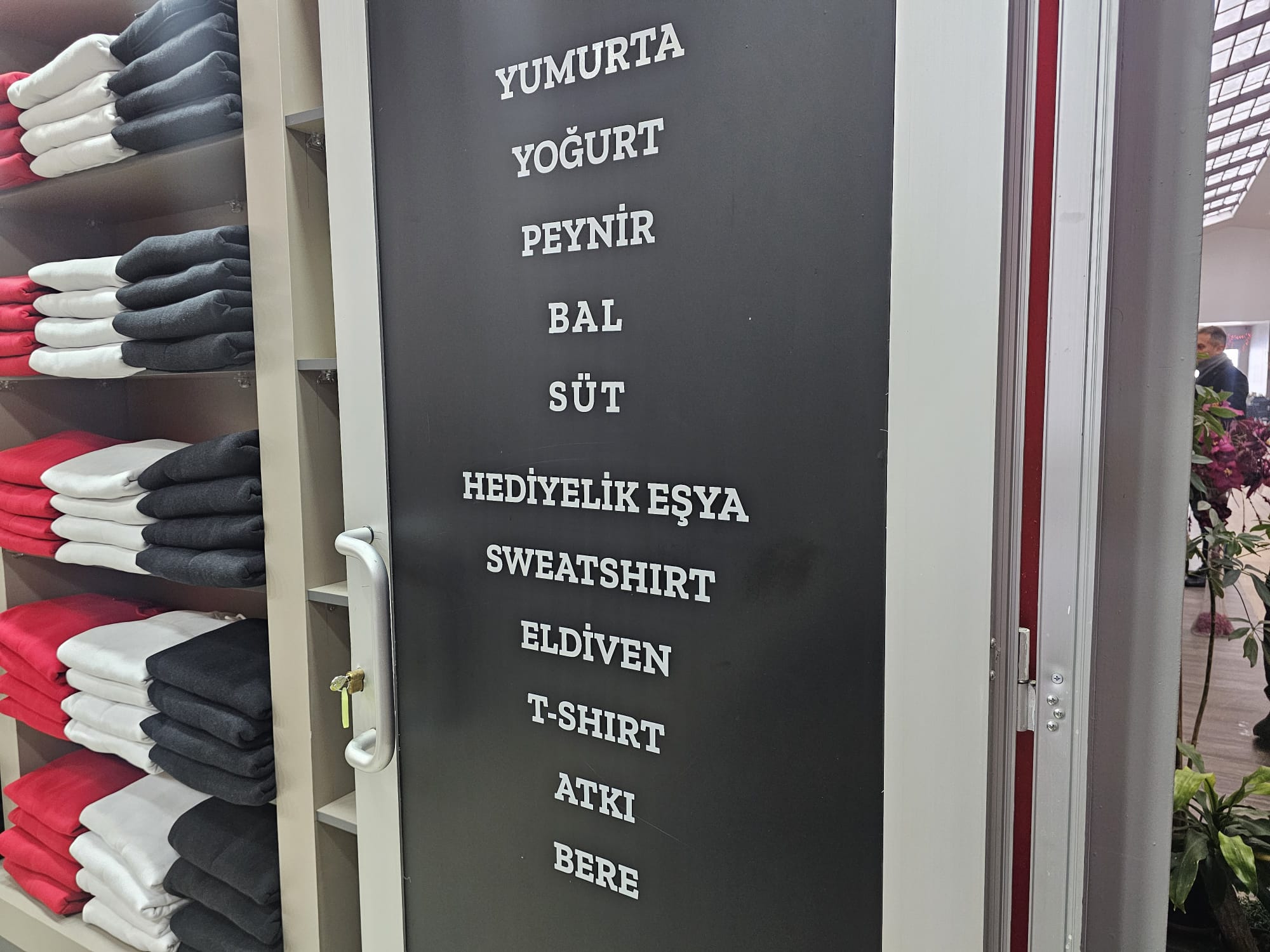 Whatsapp Image 2026 01 09 At 10.38.29 (1)