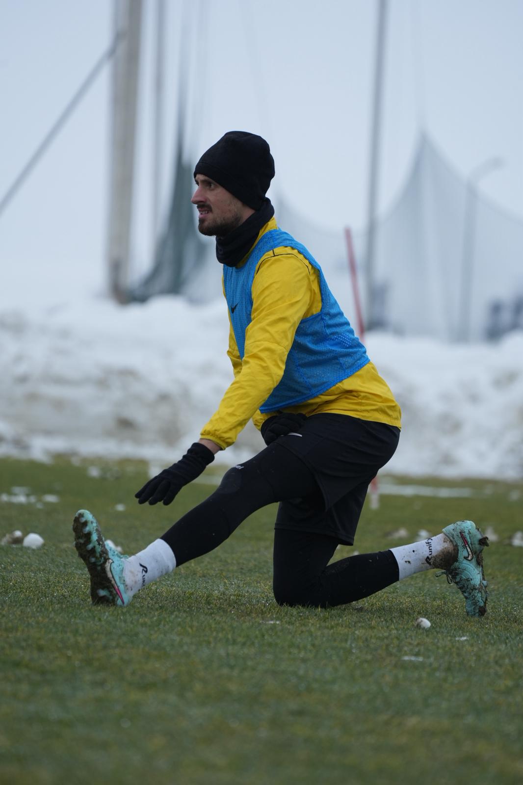 Whatsapp Image 2026 01 13 At 19.03.24 (1)