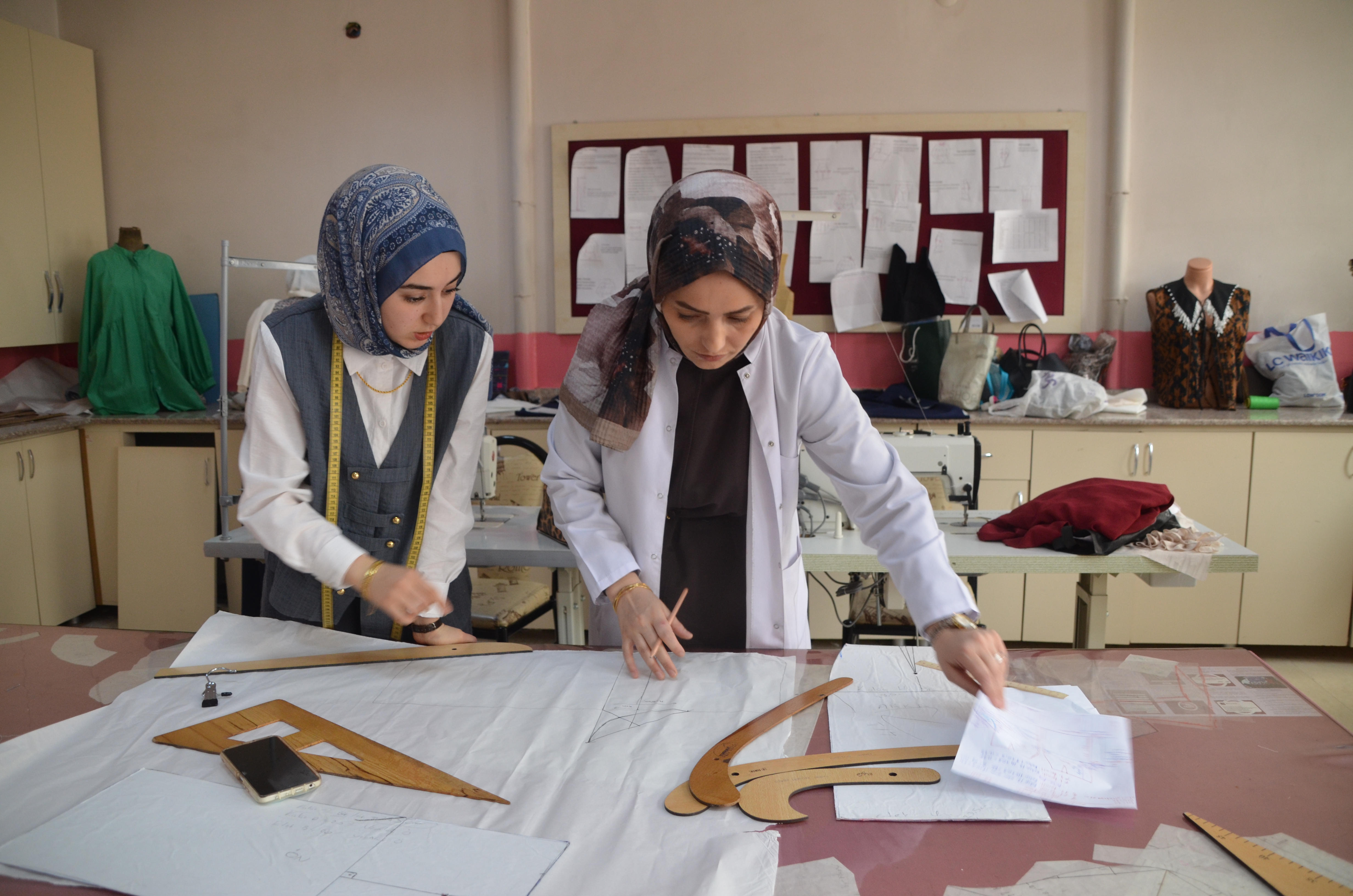 A A 20260202 40436525 40436519 M U S L U K A D I N L A R H A L K E G I T I M M E R K E Z I N D E T E R Z I L I K O G R E N I Y O R