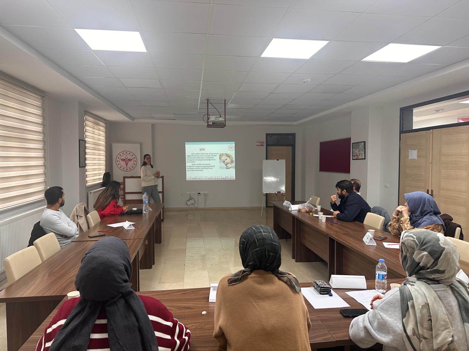 H B H W4 Lfbo A Axssw