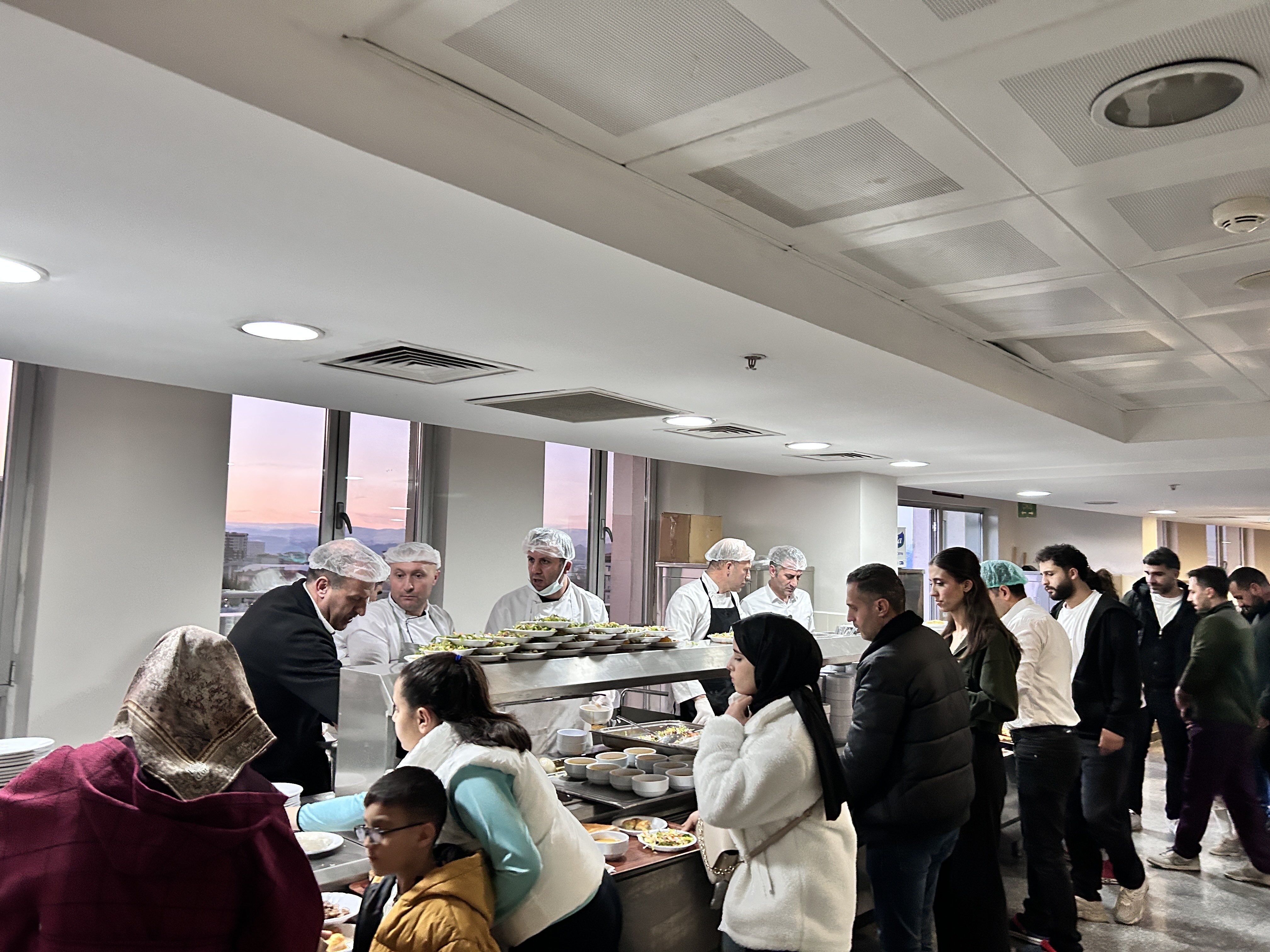 H B8 Gfn F Ww A A H M F4