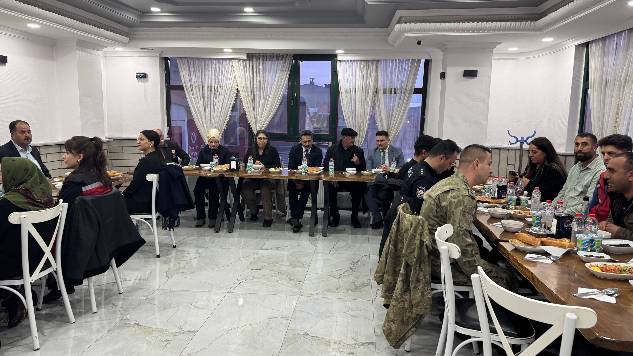 H Bh 4 Y Xk A A T Lk4