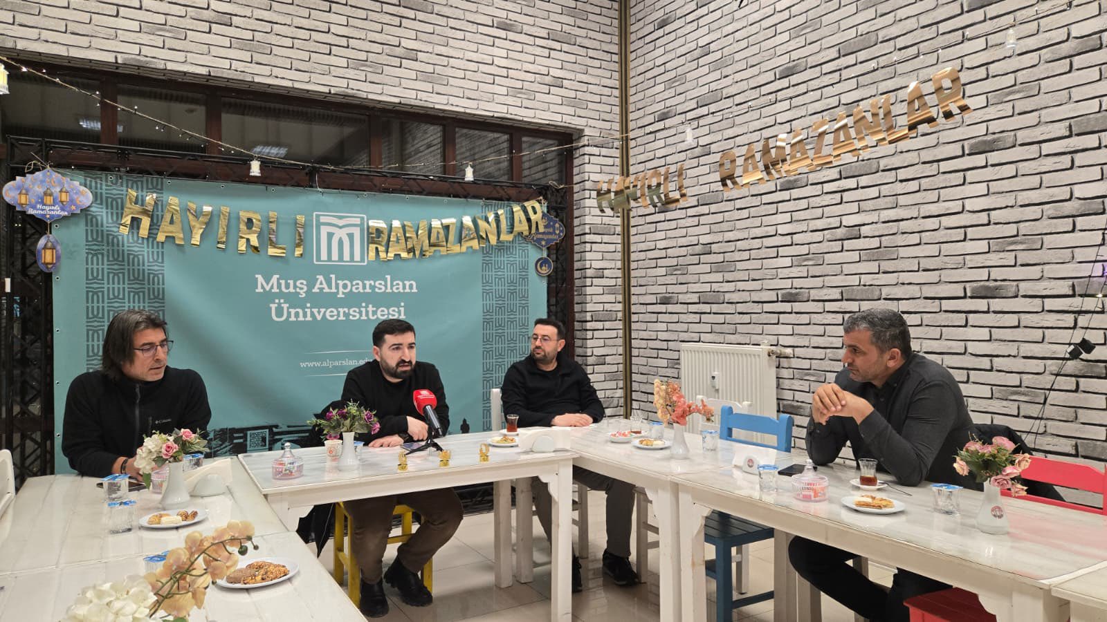 H By V T A O Xg A A2 I B X