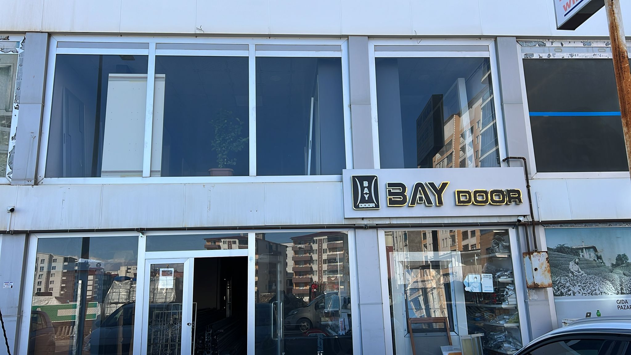 Whatsapp Image 2026 02 15 At 15.08.20 (1)