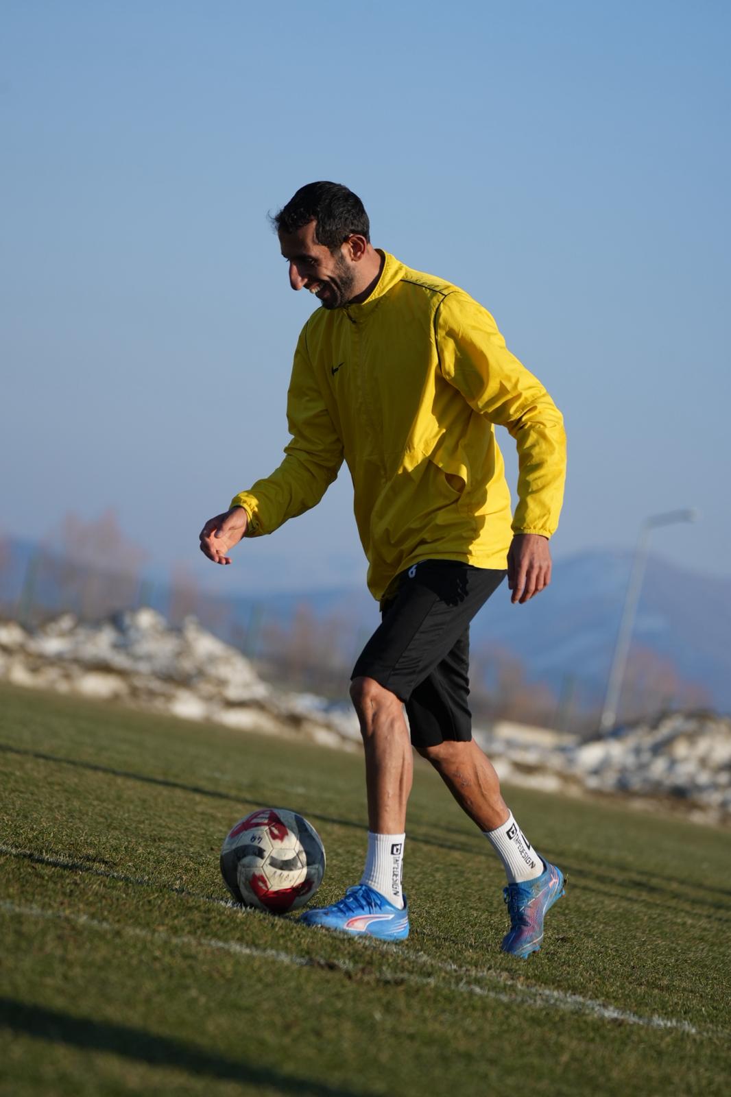 Whatsapp Image 2026 02 21 At 22.16.05 (1)