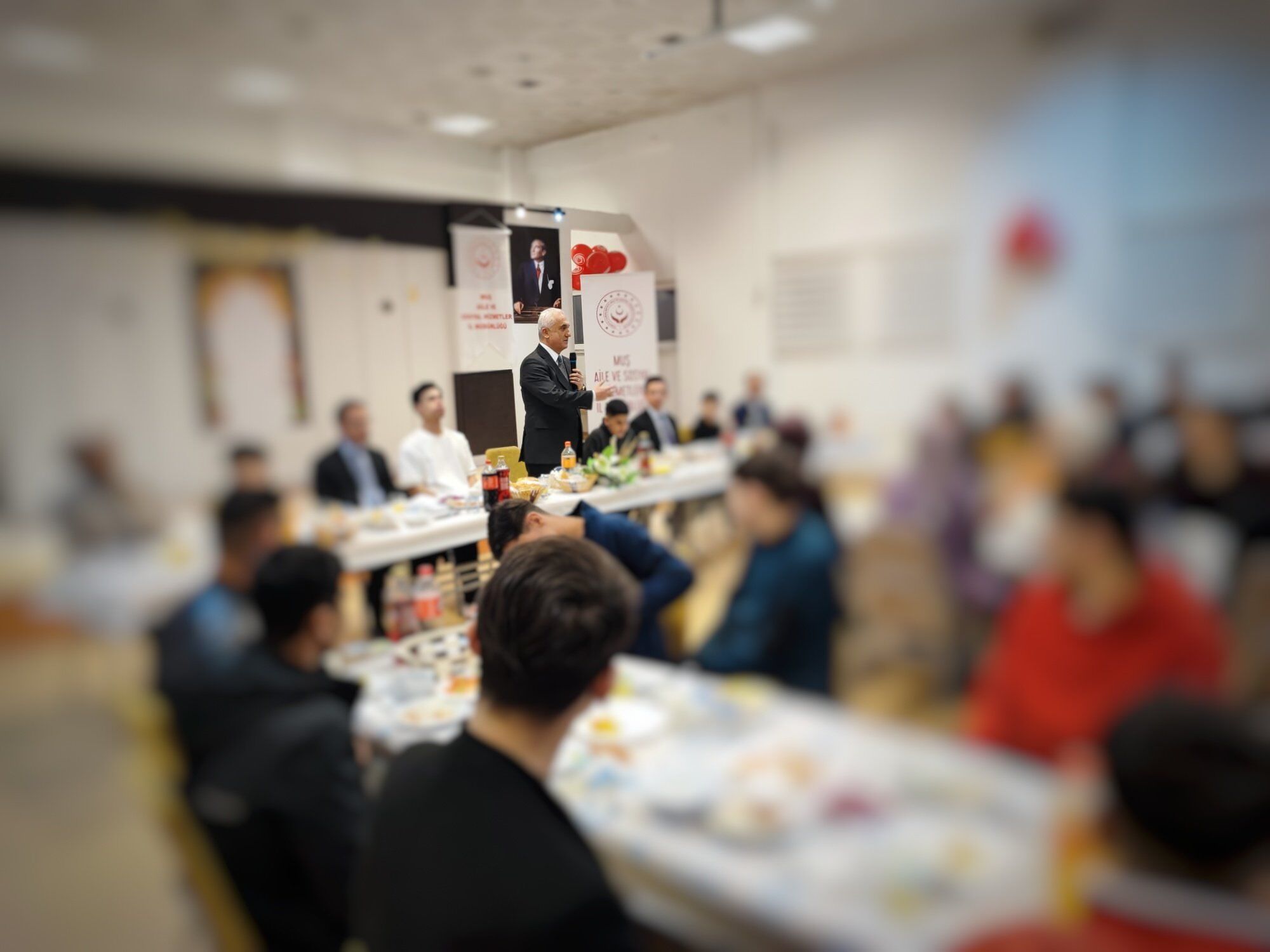 H Do M Fl R W M A Ew L Ug