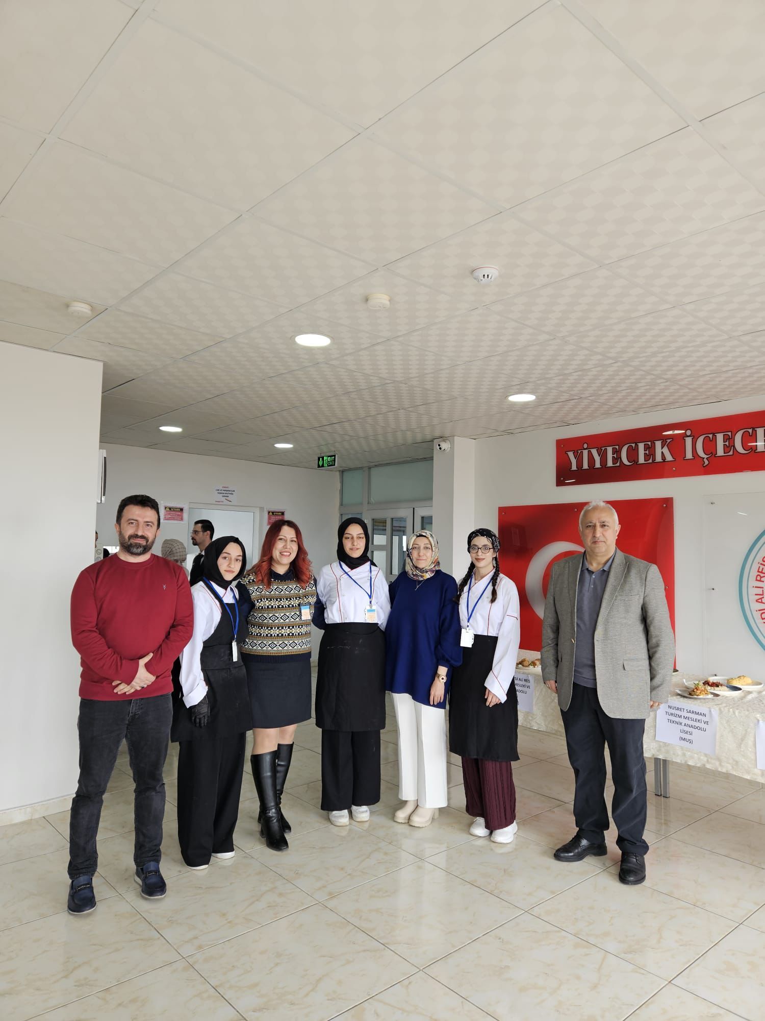 H E R R M Qy Xo A A O0 Jx