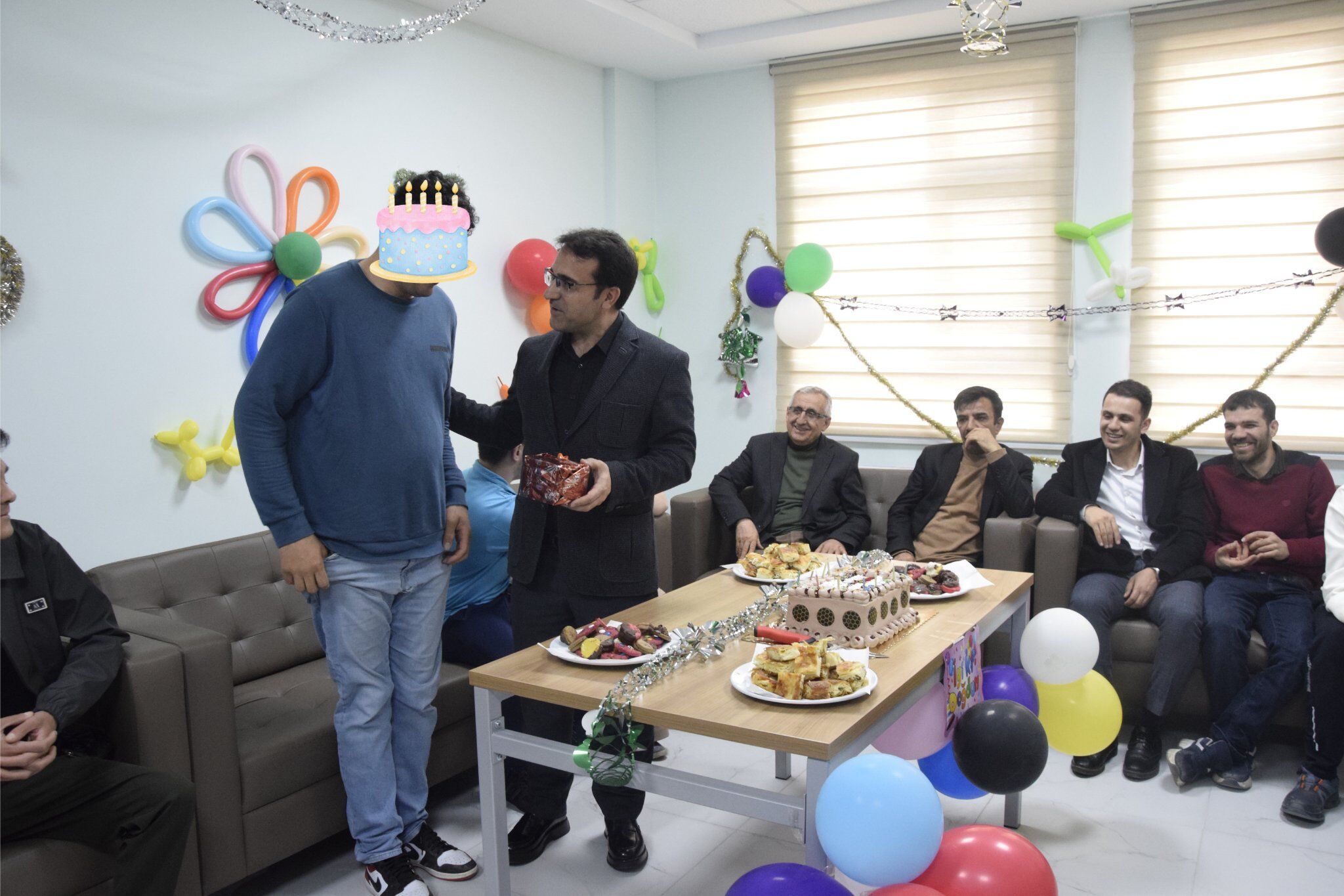 H Evg Zeebc A An U3R