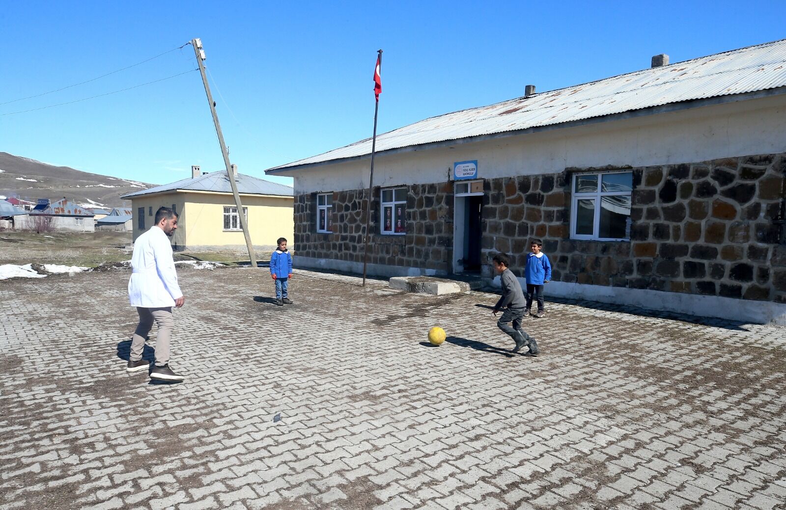 Whatsapp Image 2026 03 11 At 18.01.13 (1)