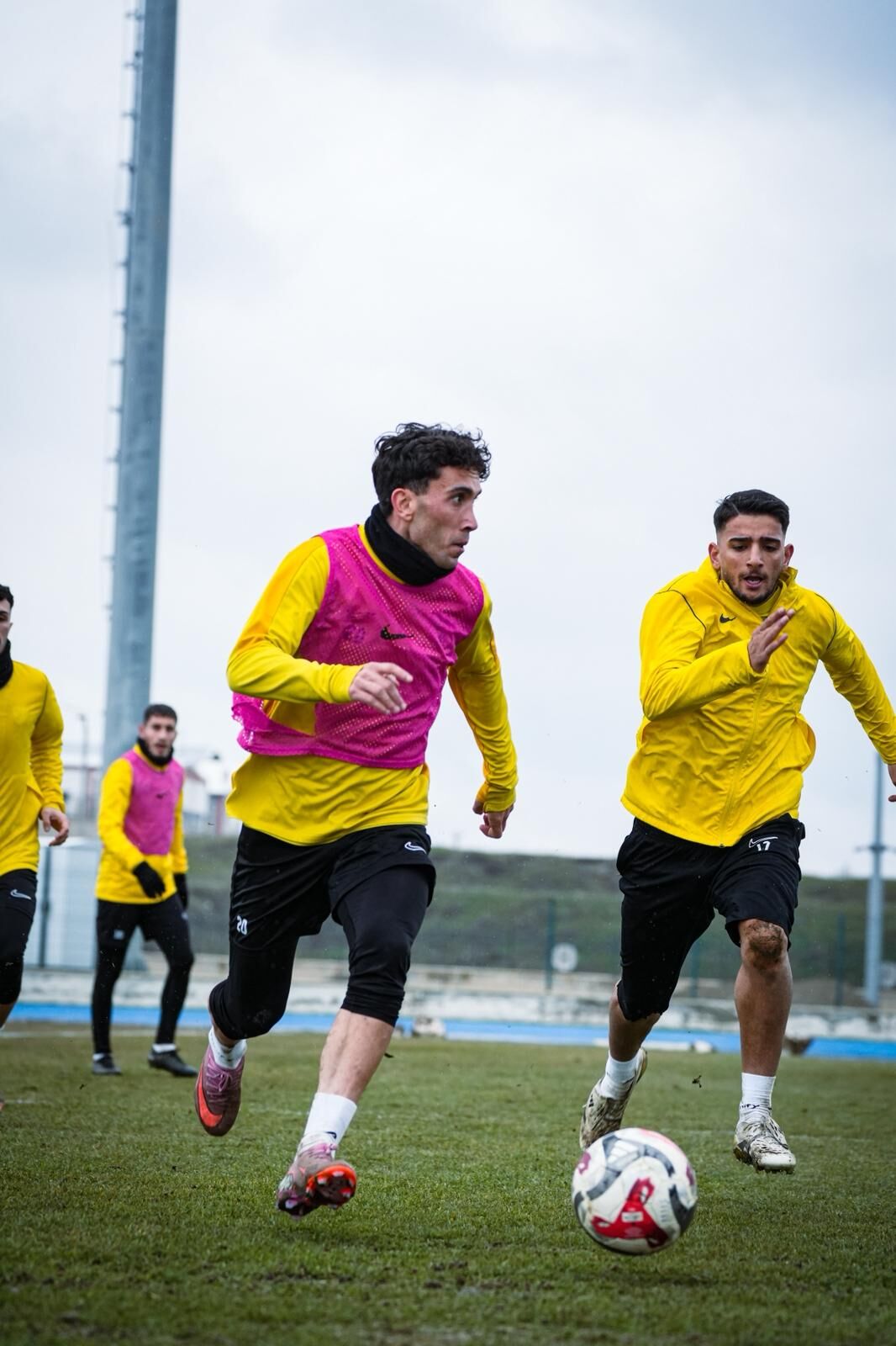 Whatsapp Image 2026 03 20 At 22.50.37 (2)