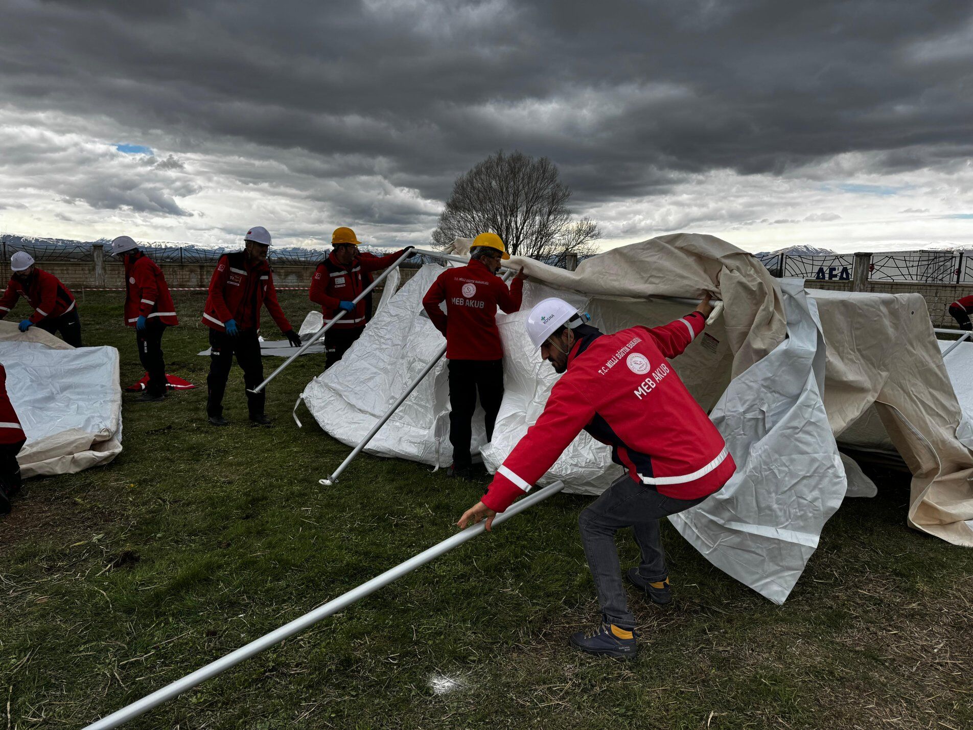 Db49Daa32293F32B2E3F37E7B294022F