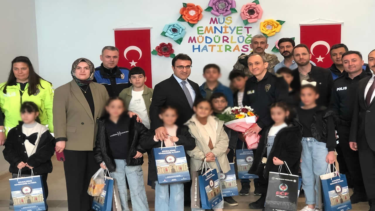 S F T G H G T5 Y H U