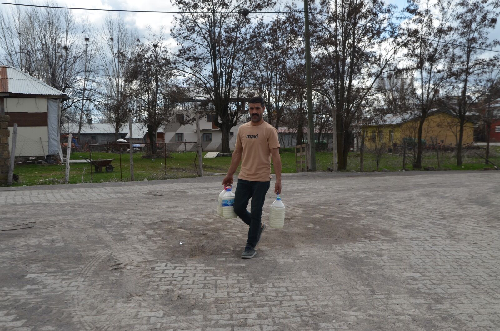 Whatsapp Image 2026 04 04 At 16.12.12 (3)