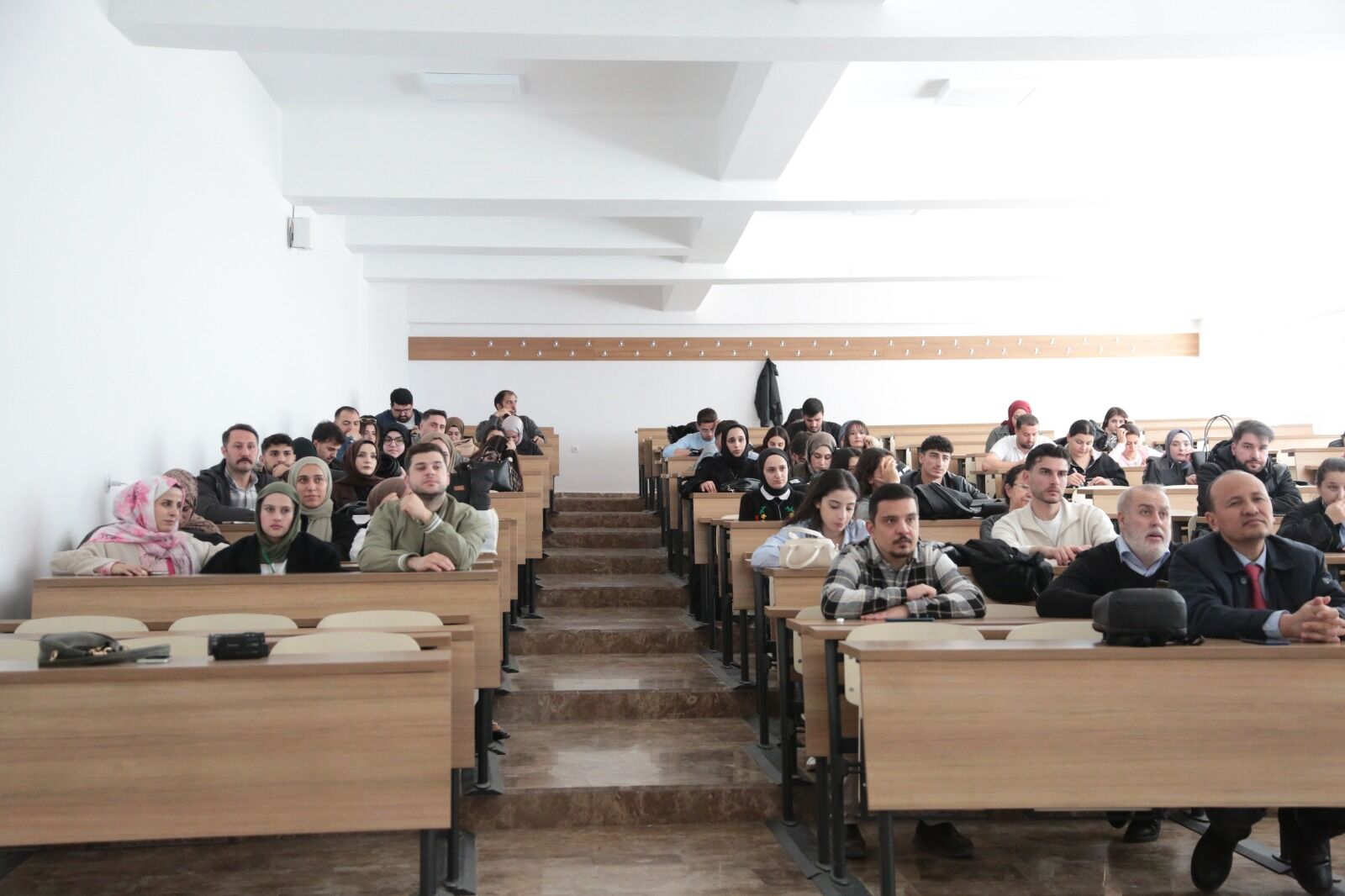 Whatsapp Image 2026 04 08 At 15.43.24 (1)