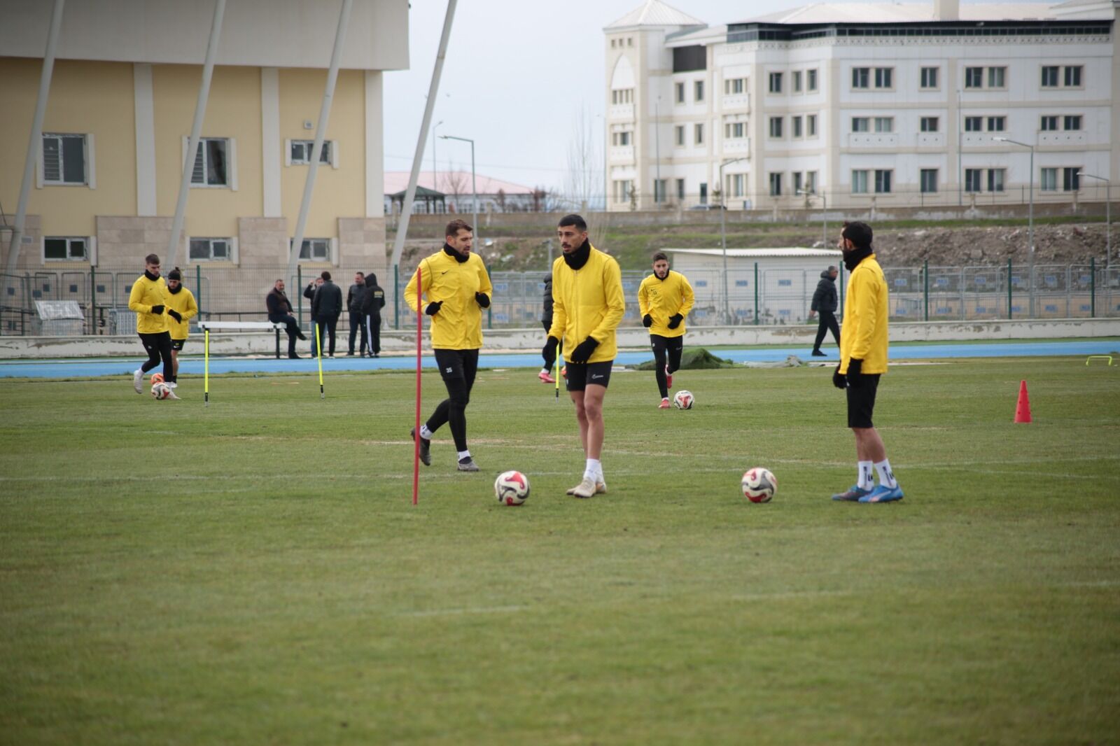 Whatsapp Image 2026 04 14 At 21.06.48 (7)