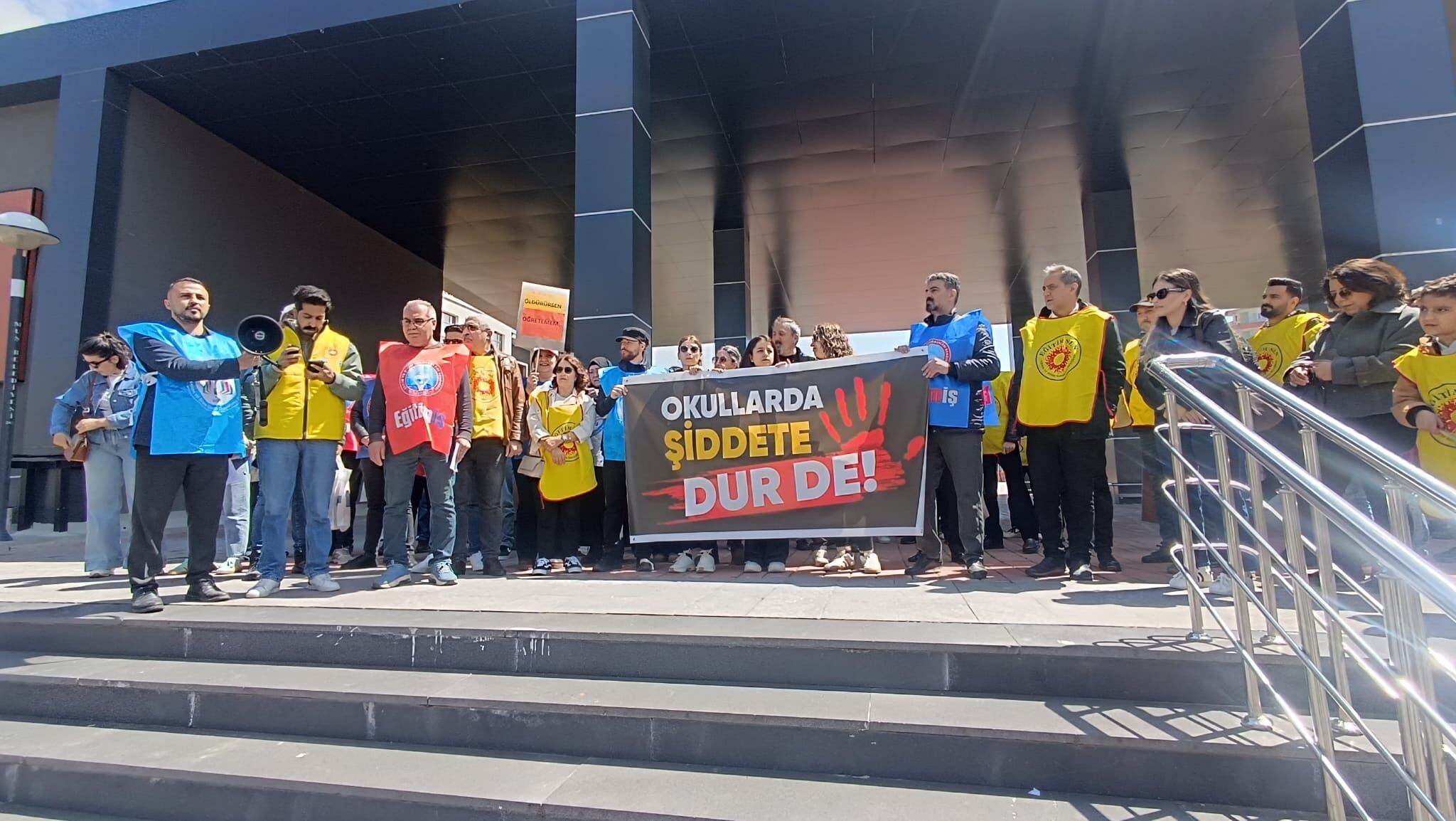 Whatsapp Image 2026 04 15 At 12.22.42