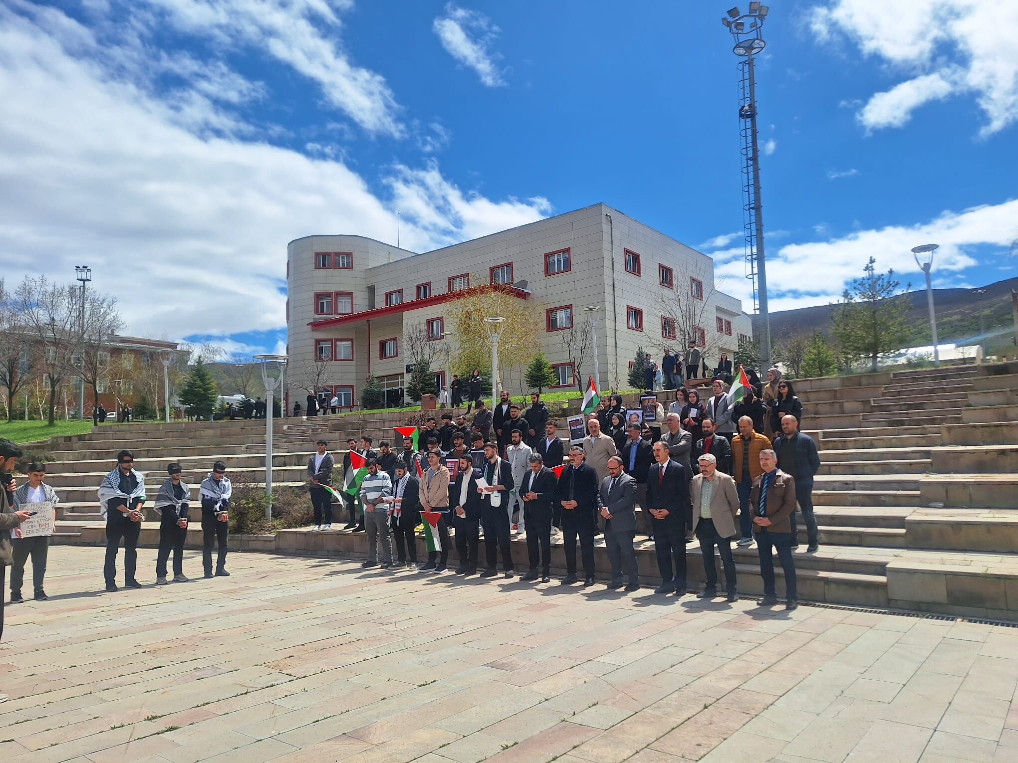 Whatsapp Image 2026 04 22 At 14.10.21 (3)