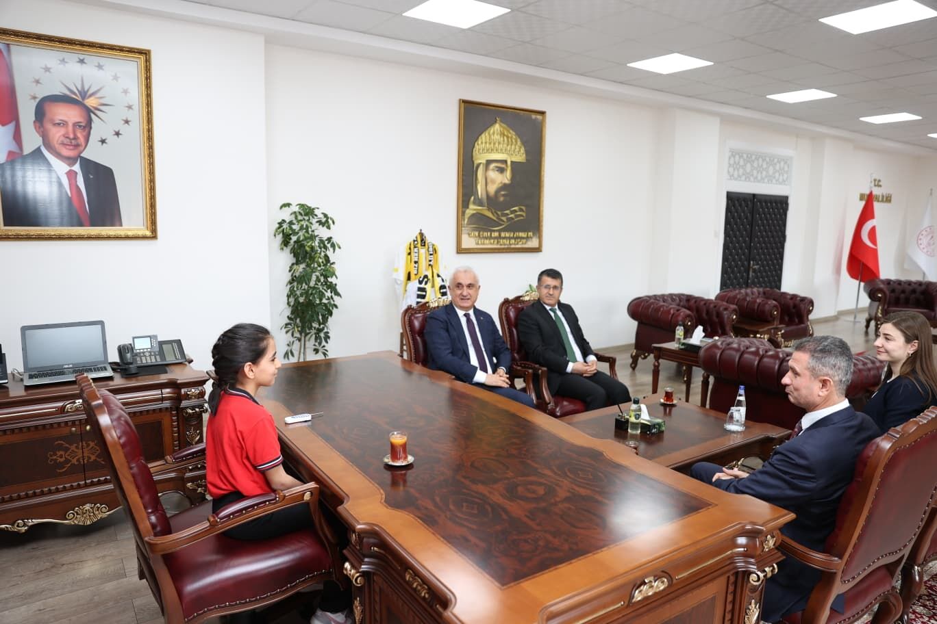 Whatsapp Image 2026 04 22 At 19.58.10