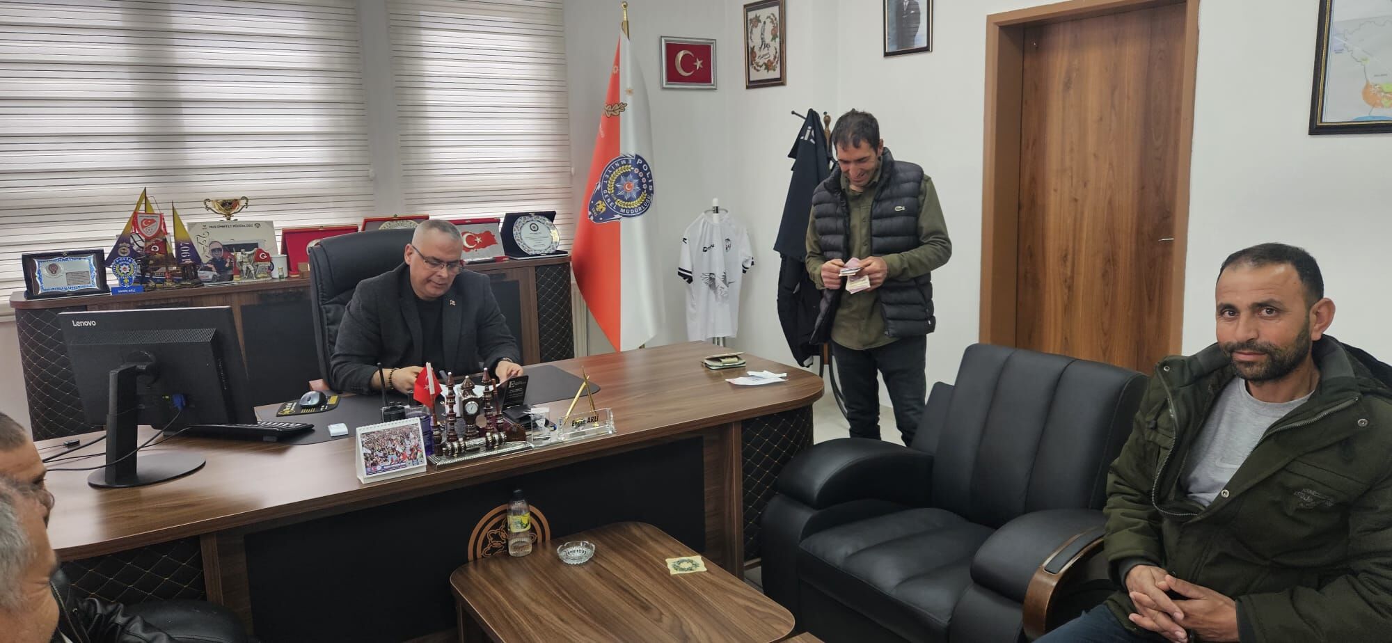 Whatsapp Image 2026 04 23 At 19.37.57 (1)