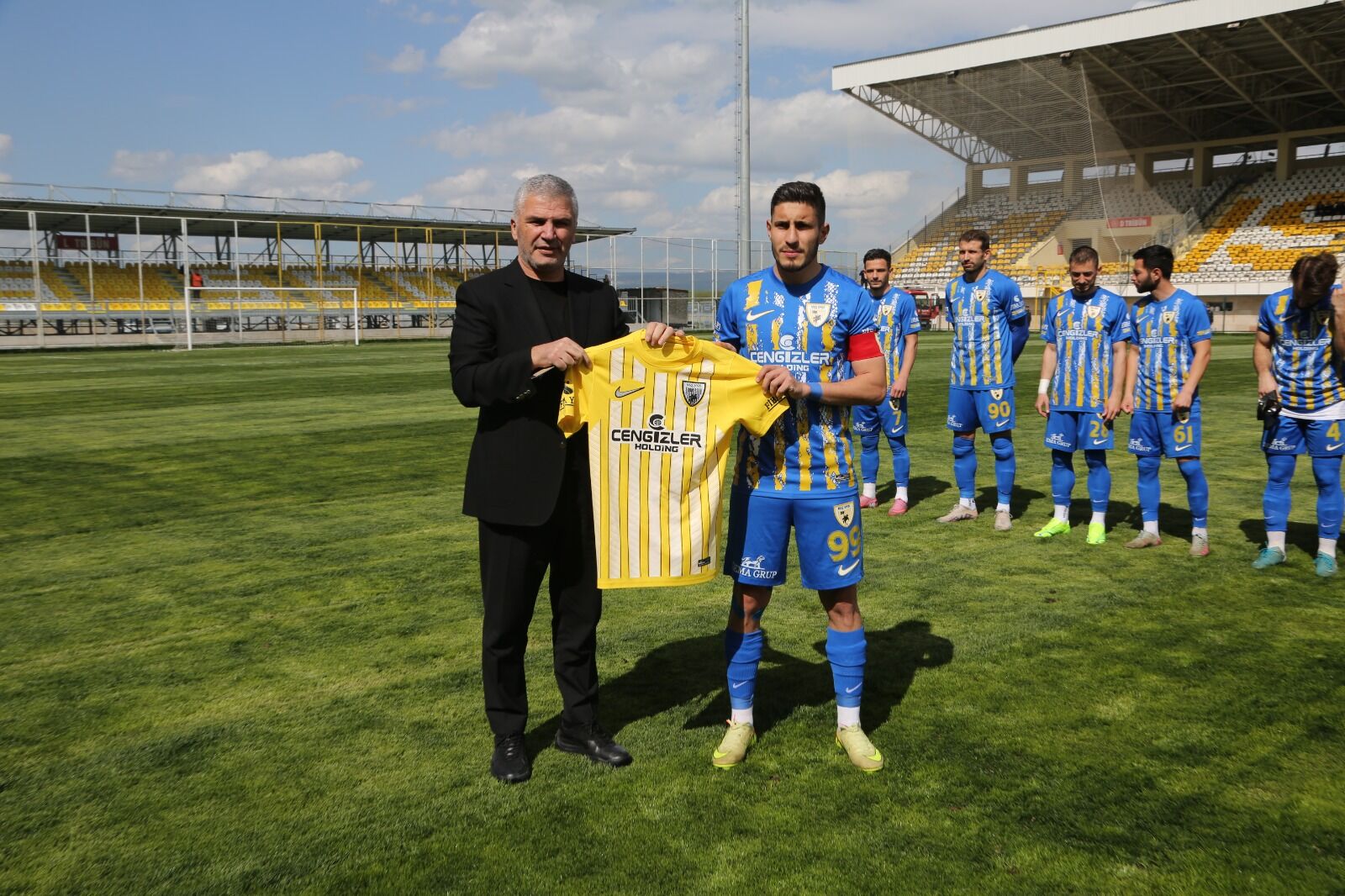 Whatsapp Image 2026 04 25 At 17.07.17 (1)