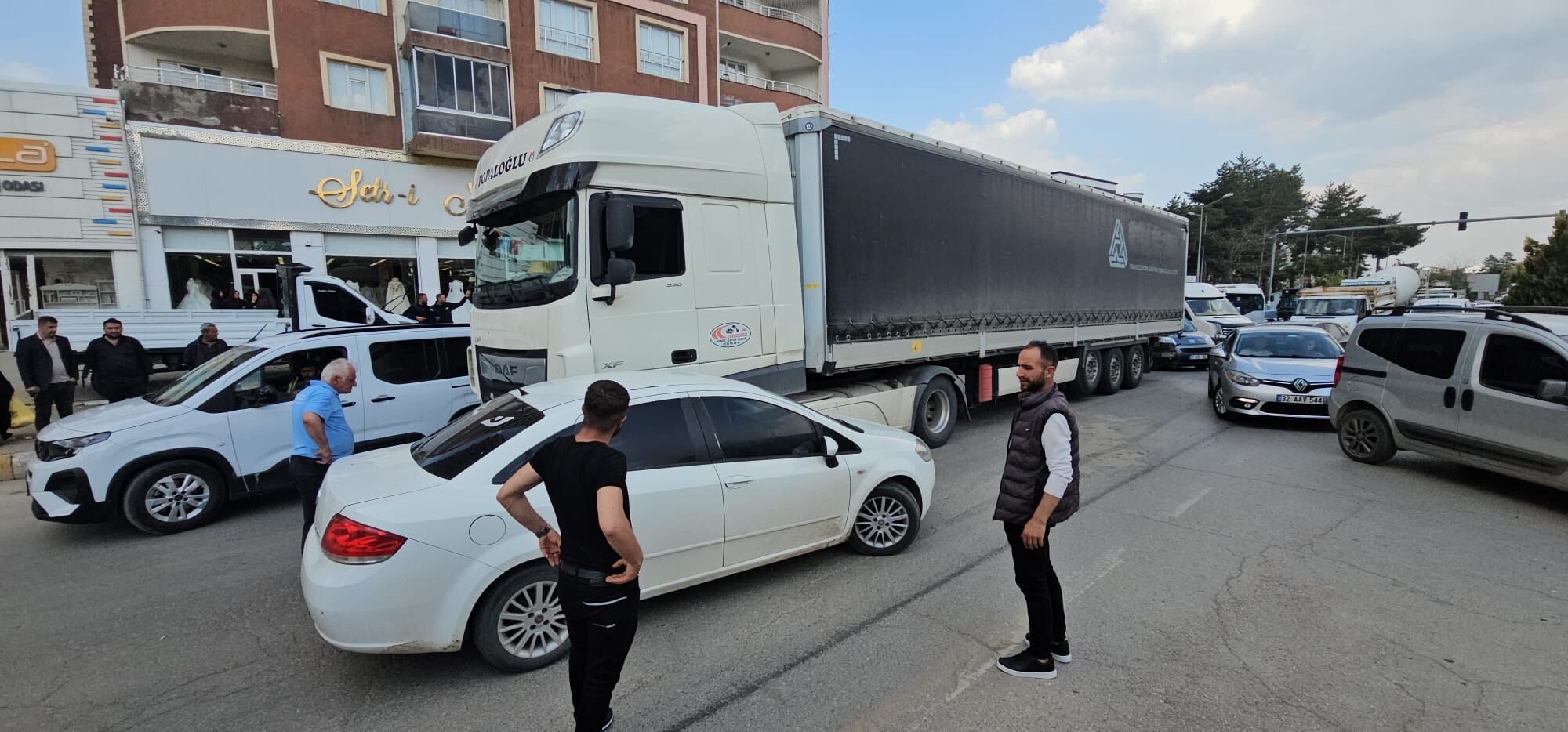 Whatsapp Image 2026 05 11 At 15.18.13 (1)
