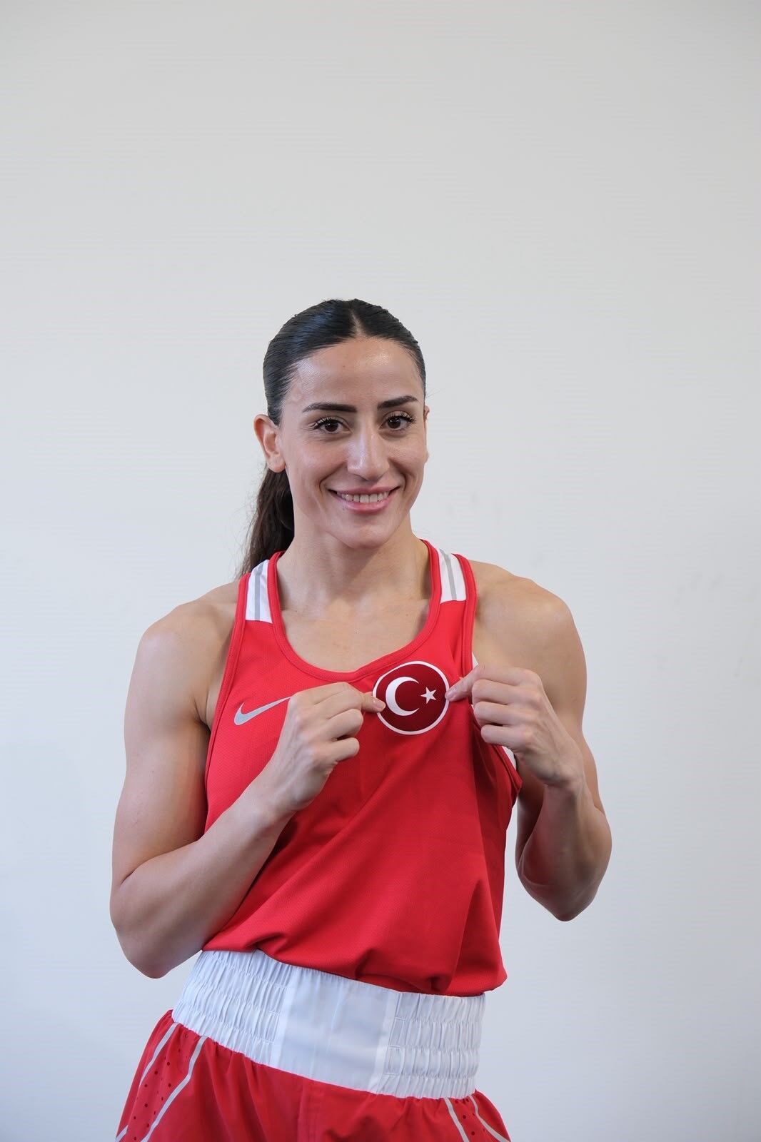 Elazığlı milli boksör Gizem Özer, Avrupa Şampiyonası’nda ringe çıkacak