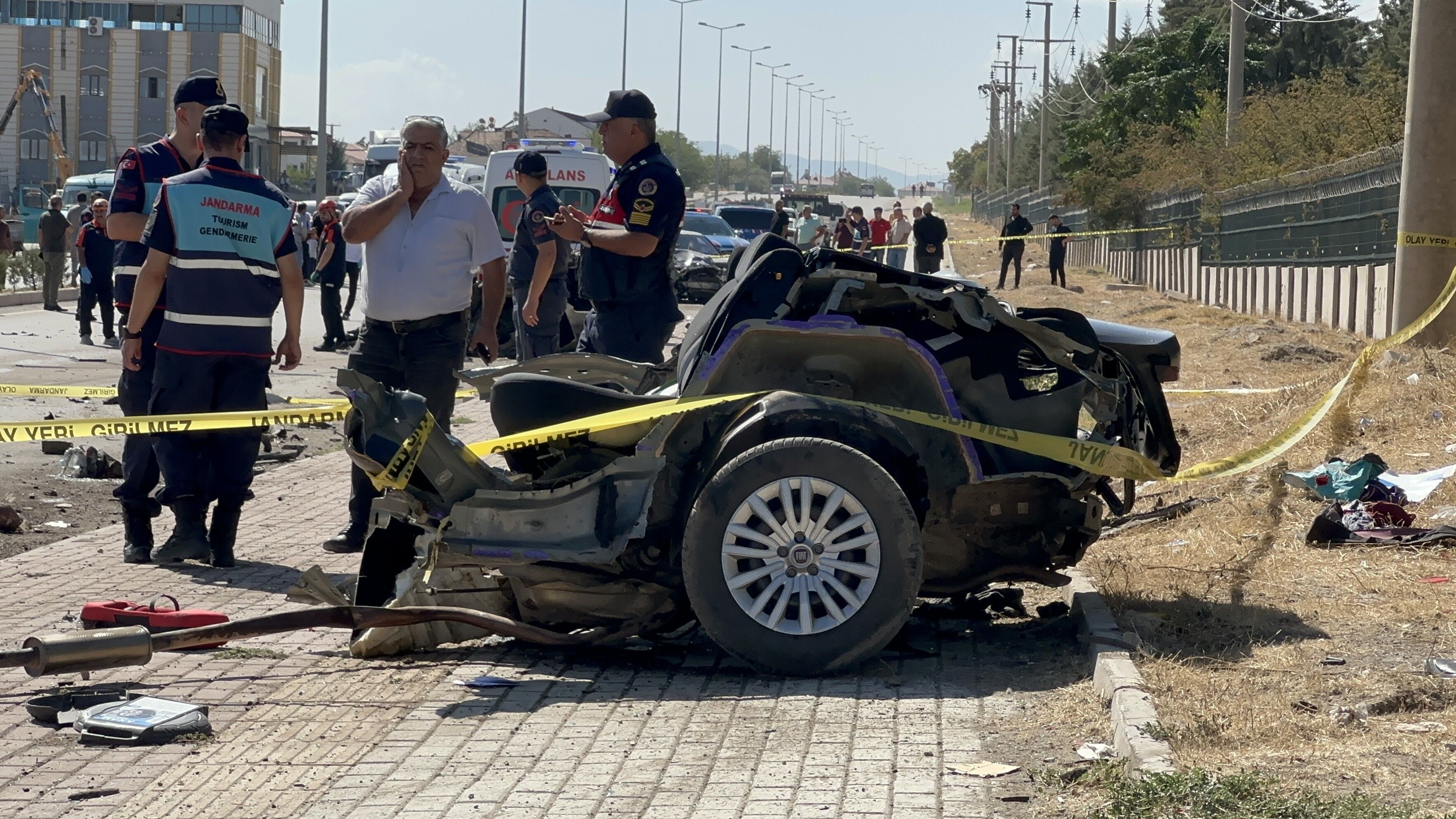Elazığ’da iki otomobil çarpıştı: 2 ölü, 2 yaralı