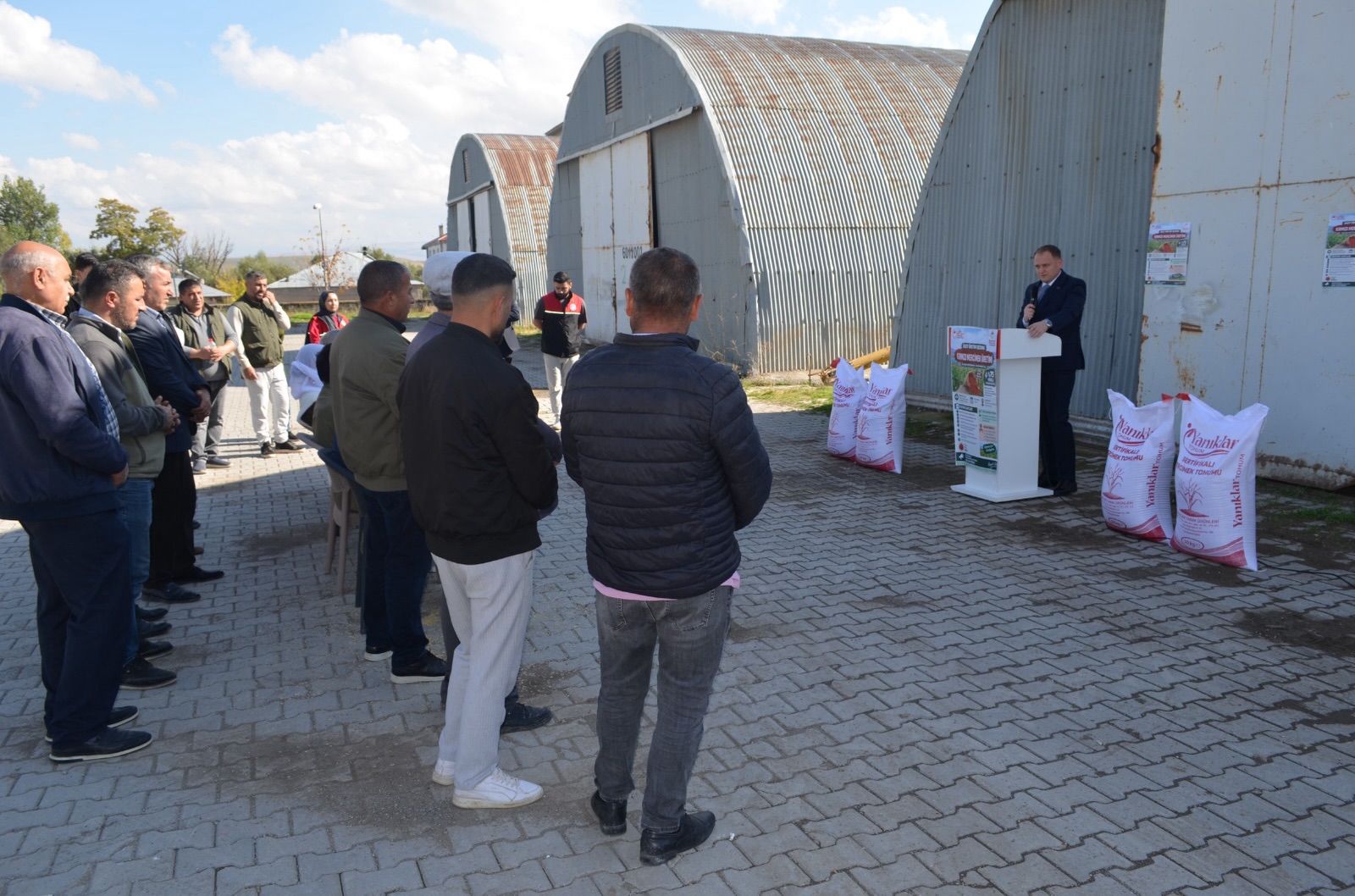 📍Kaymakamımız Sayın Ömer Övünç Koşansu’nun Katılımıyla, 2027 Üretim Sezonu Kapsamında 50 Üretic (1)